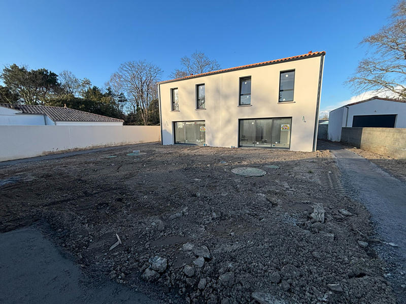 Maison - 94 m² - 5 pièces