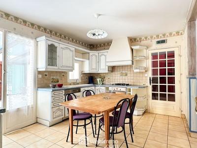 Maison - 129 m² - 6 pièces