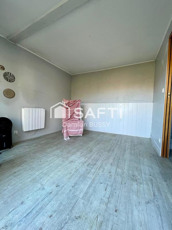 Maison - 80 m² - 6 pièces