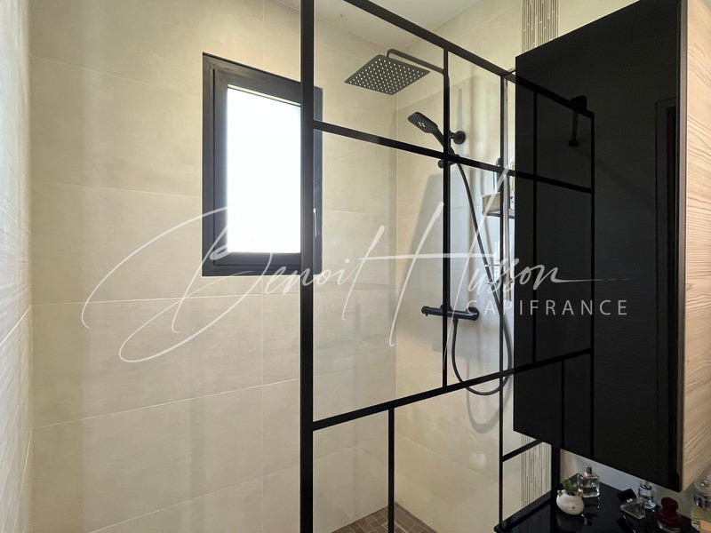 Maison - 157 m² - 5 pièces