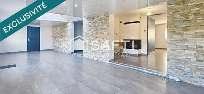 Maison - 121 m² - 6 pièces