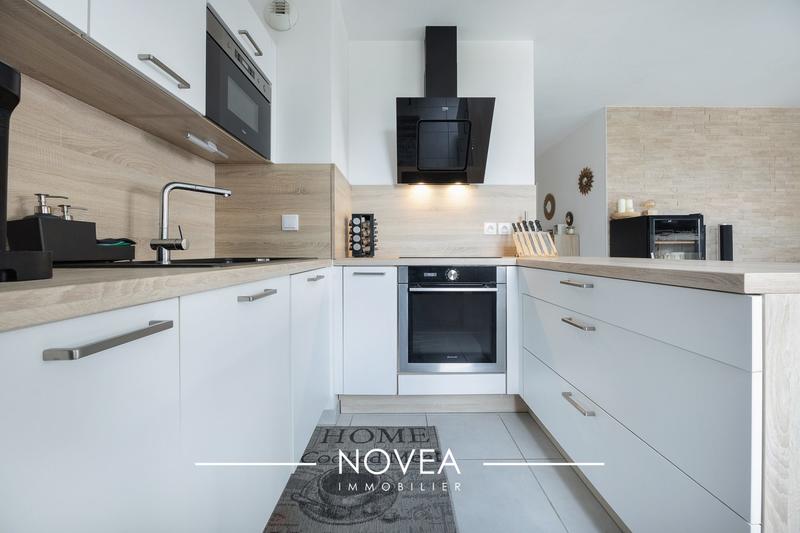 Appartement - 85 m² - 4 pièces