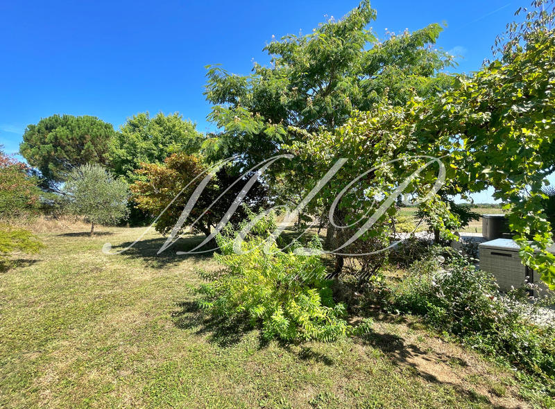 Maison de campagne - 430 m² - 10 pièces