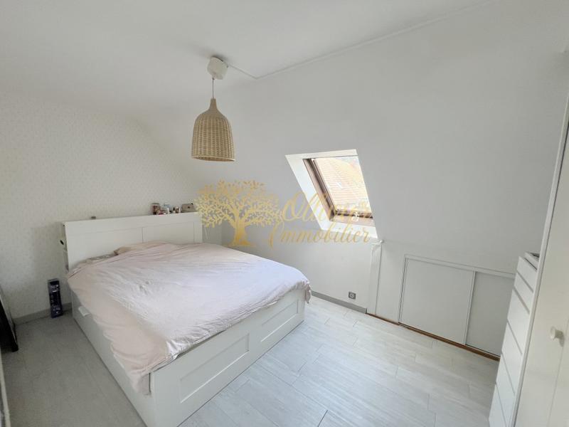 Pavillon - 90 m² - 5 pièces