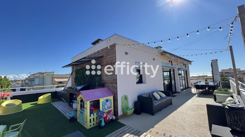 Appartement - 90 m² - 3 pièces