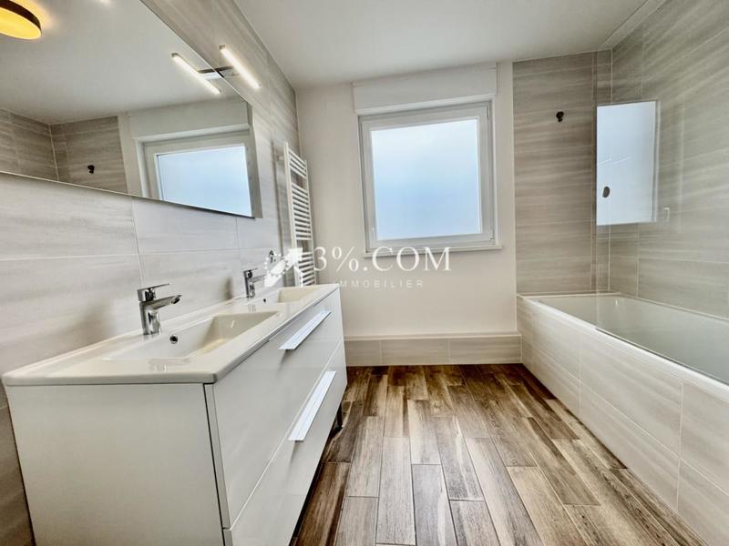 Appartement - 85 m² - 4 pièces