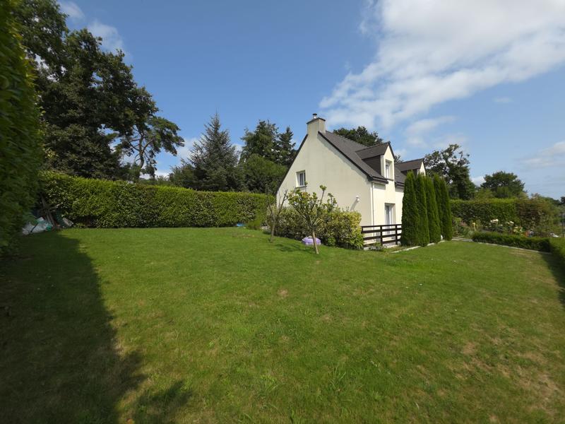 Maison contemporaine - 167 m² - 9 pièces