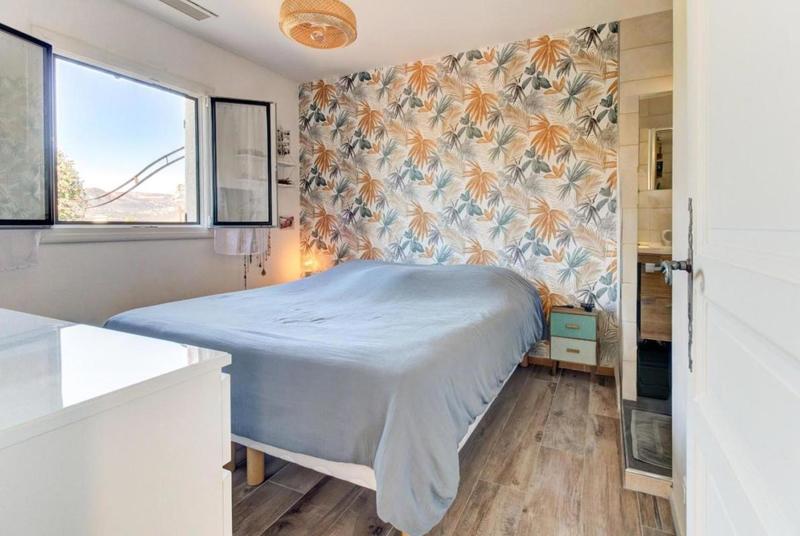 Propriété - 160 m² - 6 pièces