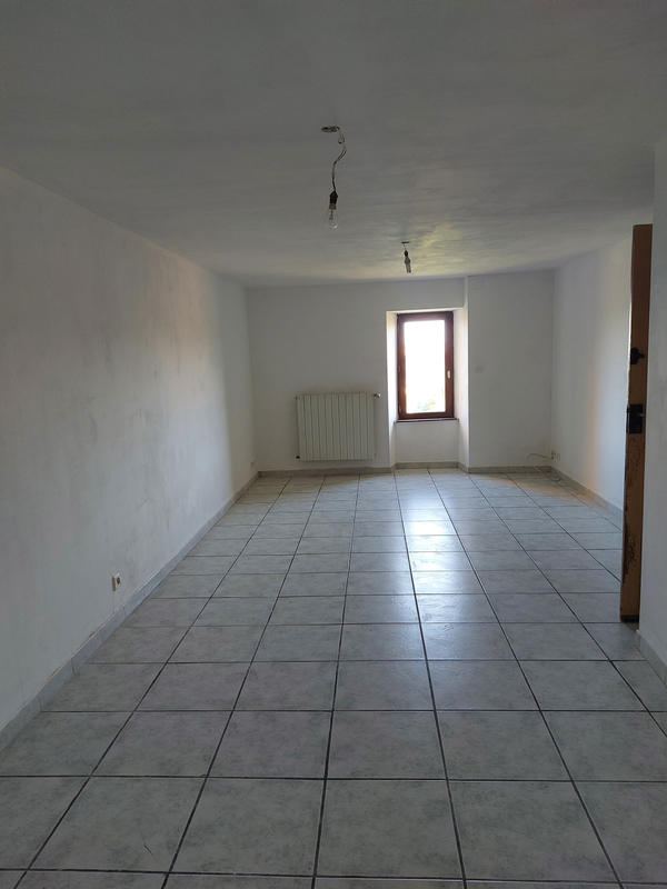 Maison de village - 102 m² - 7 pièces