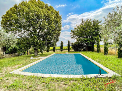 Mas - 216 m² - 7 pièces