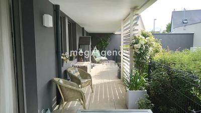 Appartement - 98 m² - 4 pièces