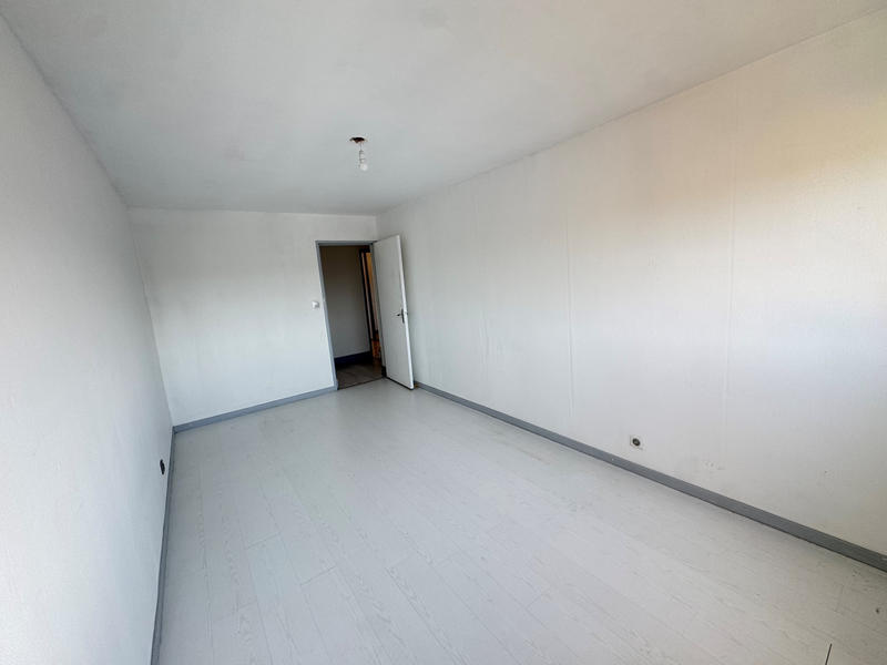 Appartement - 77 m² - 3 pièces