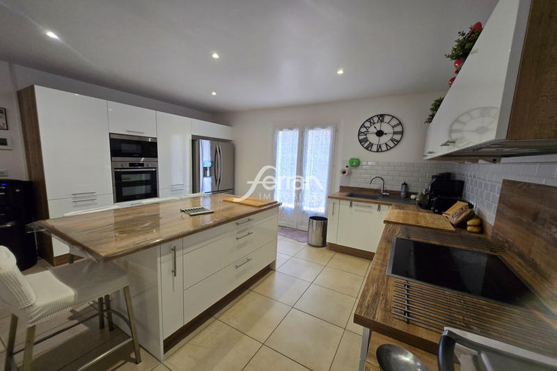 Villa - 115 m² - 4 pièces