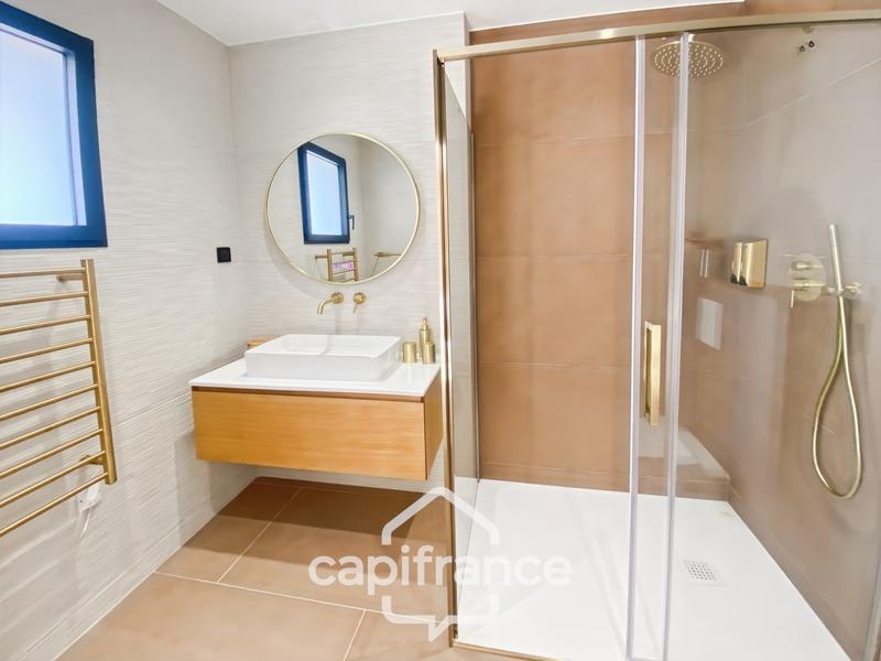 Maison - 136 m² - 4 pièces