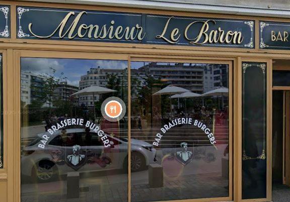 Local commercial - 240 m²