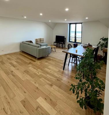 Appartement - 76 m² - 6 pièces