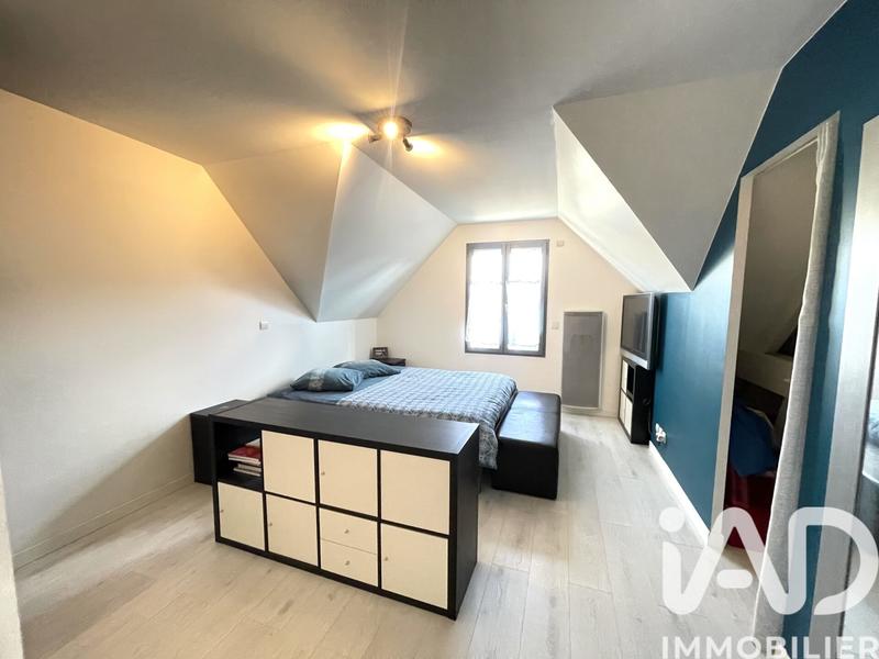 Maison - 143 m² - 7 pièces