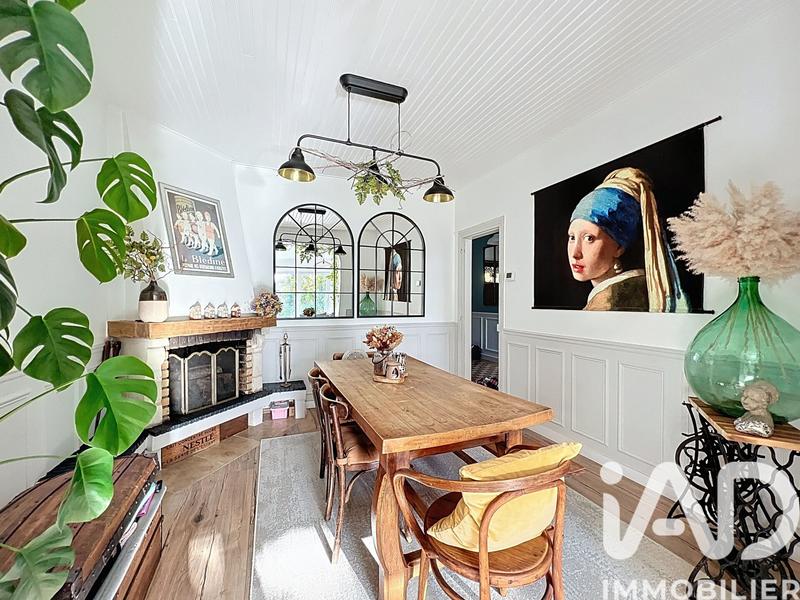 Maison - 167 m² - 7 pièces