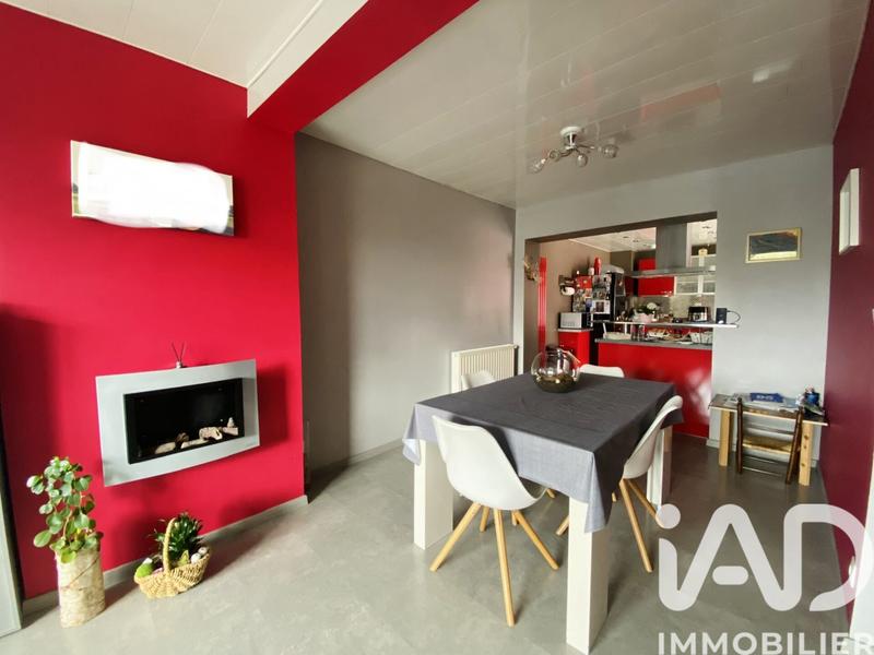 Maison - 143 m² - 7 pièces
