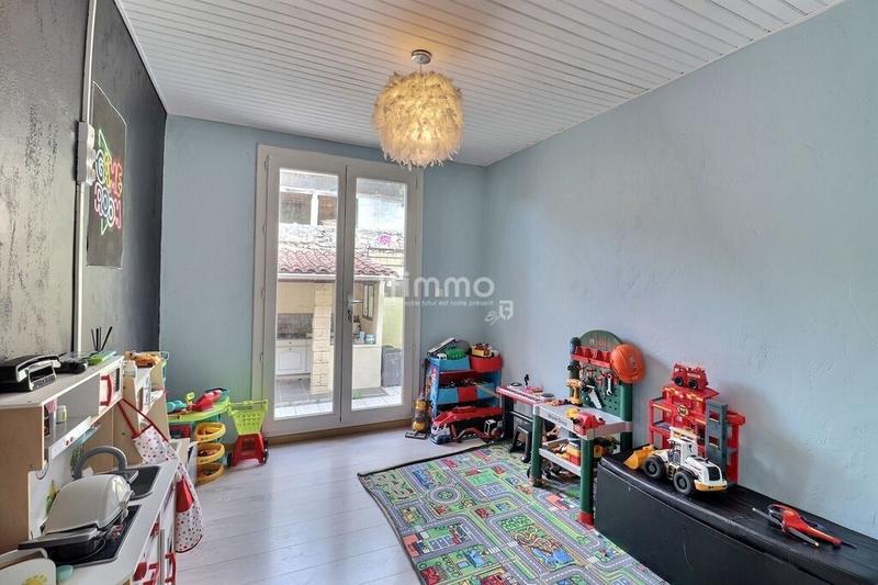 Maison - 101 m² - 5 pièces