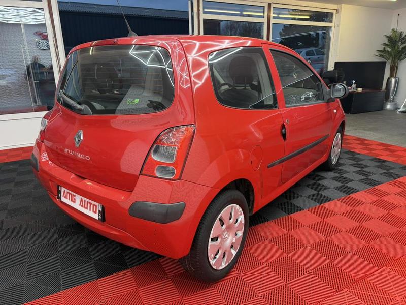 Renault Twingo II 1.2 i 16v 75 Cv