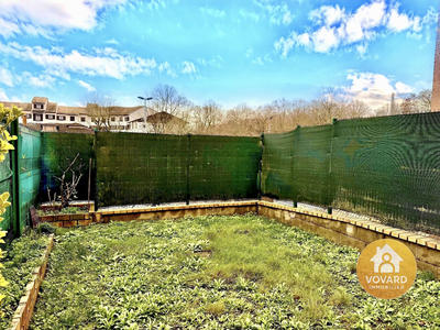 Maison - 93 m² - 5 pièces