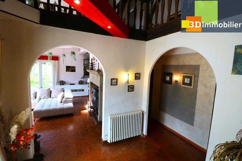 Maison - 290 m² - 8 pièces