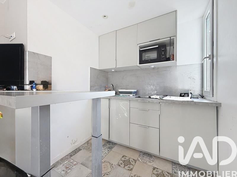 Maison - 180 m² - 8 pièces