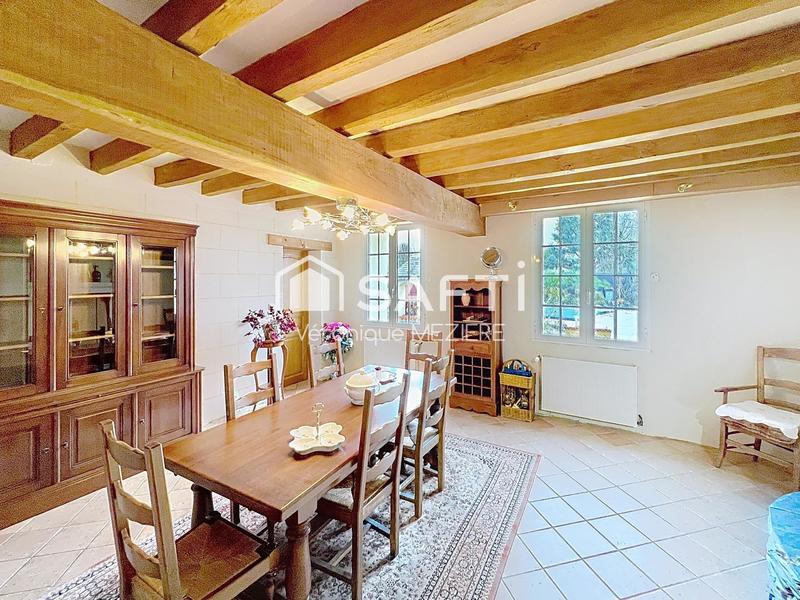 Maison - 258 m² - 9 pièces