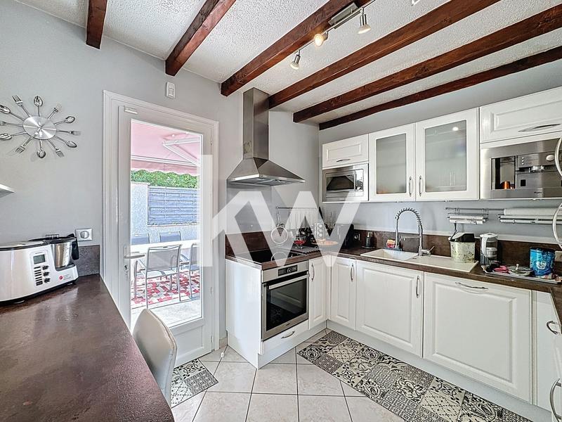 Maison - 128 m² - 5 pièces