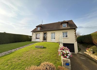 Maison - 120 m² - 6 pièces