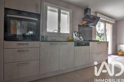 Maison - 104 m² - 5 pièces