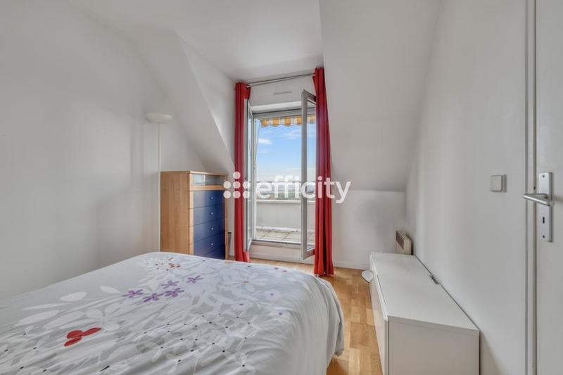 Appartement - 144 m² - 7 pièces