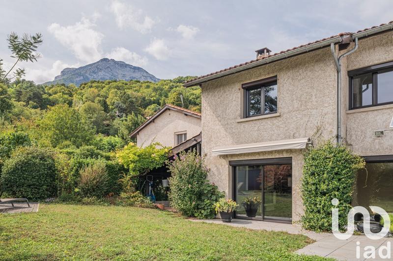 Maison - 164 m² - 7 pièces