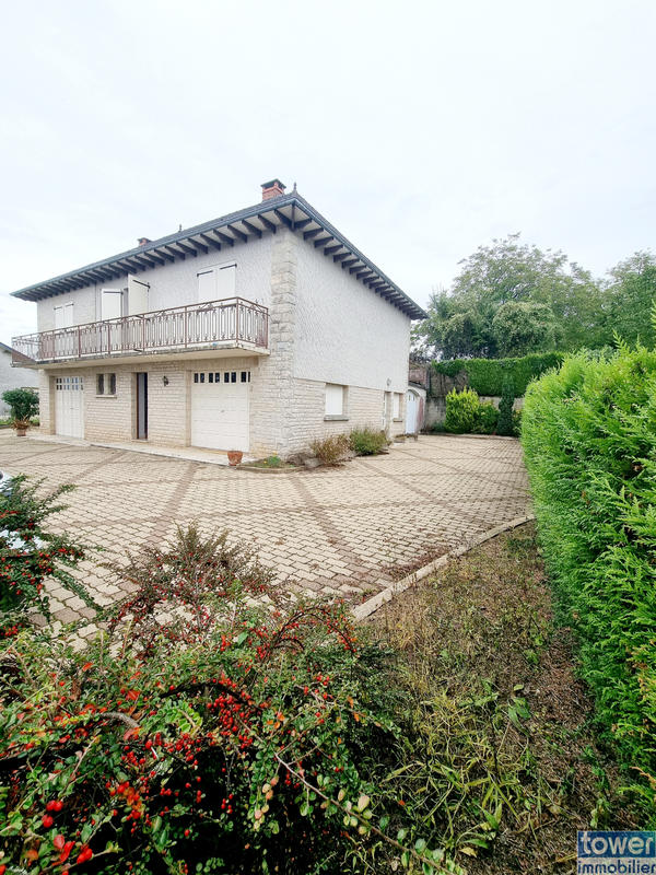 Maison - 100 m² - 4 pièces