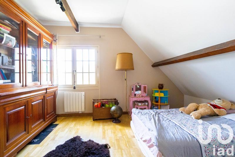 Maison - 143 m² - 7 pièces