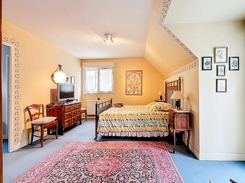 Maison - 165 m² - 5 pièces