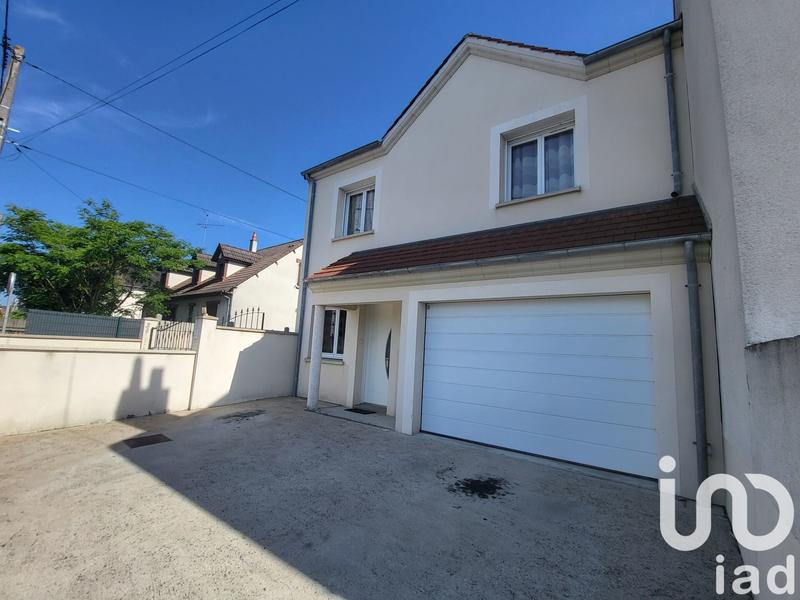 Maison - 102 m² - 5 pièces