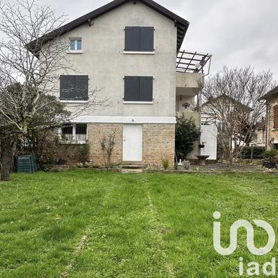 Maison - 80 m² - 4 pièces