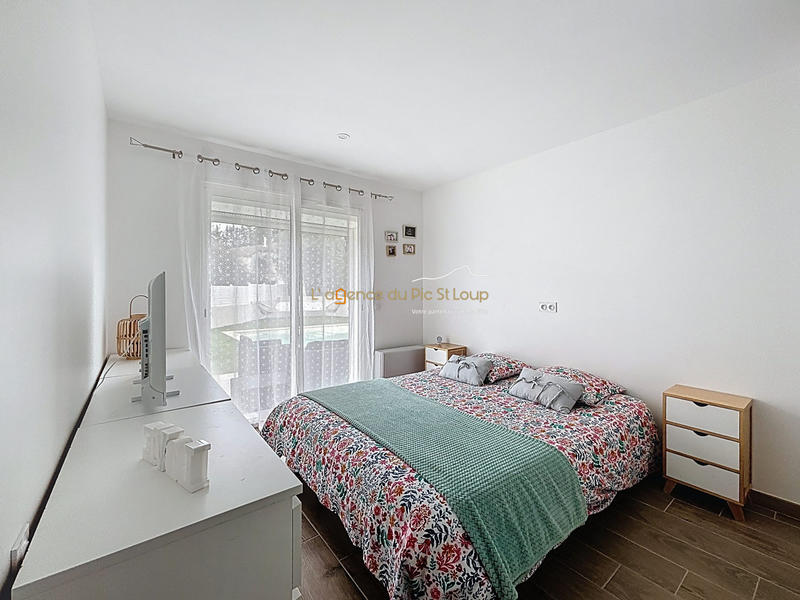 Villa - 182 m² - 8 pièces