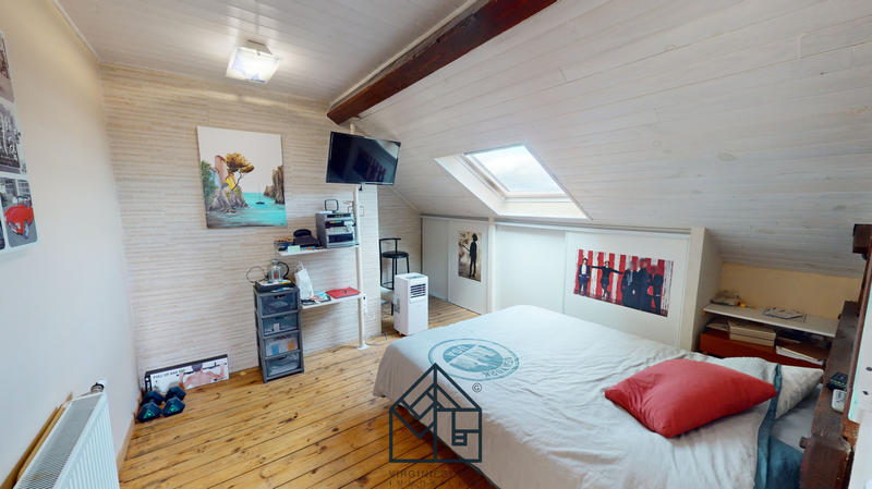 Maison - 157 m² - 6 pièces