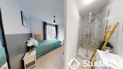 Chambre - 11 m² - 1 pièce