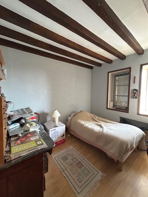 Maison - 236 m² - 9 pièces