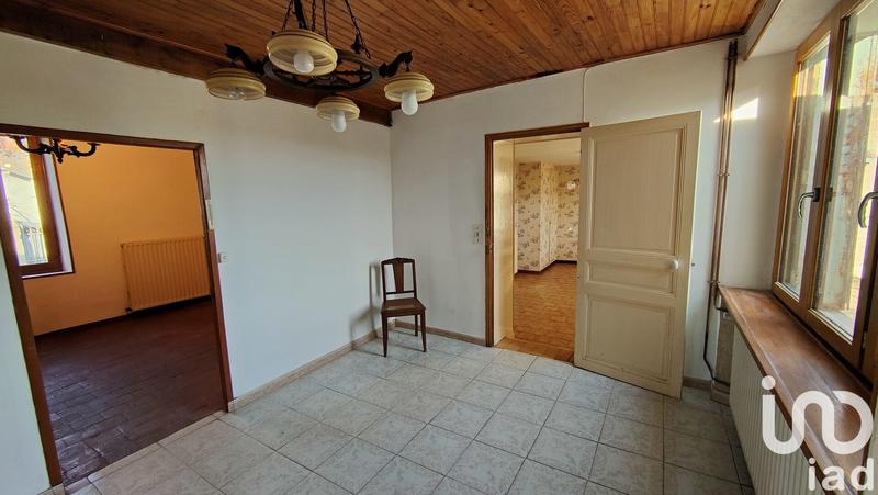 Maison - 97 m² - 5 pièces