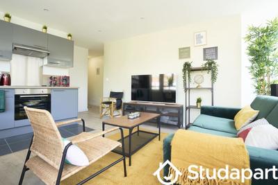 Chambre - 11 m² - 1 pièce