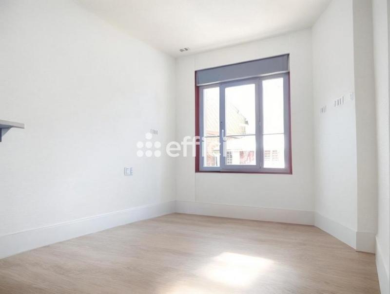 Maison - 209 m² - 10 pièces