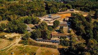 Propriété - 530 m² - 25 pièces