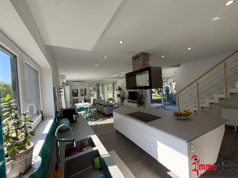 Maison - 150 m² - 7 pièces