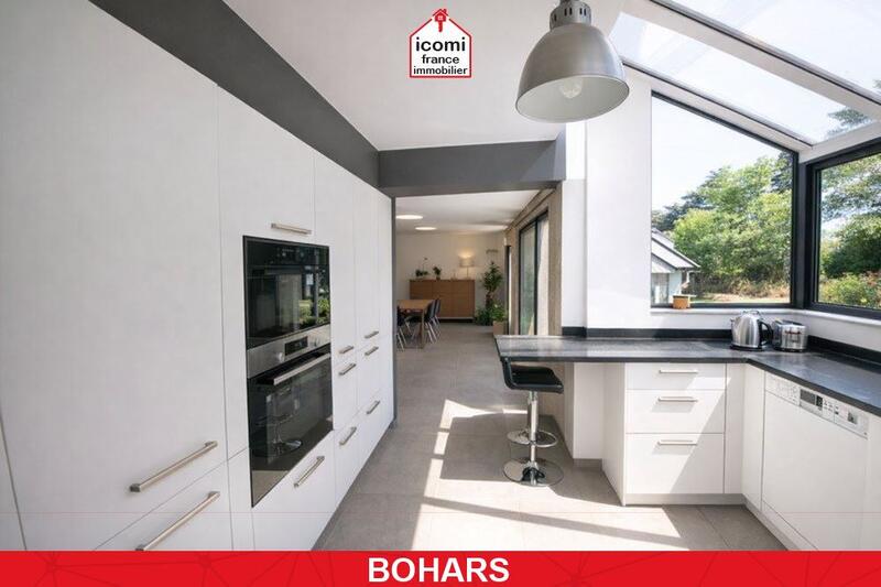 Maison - 200 m² - 6 pièces