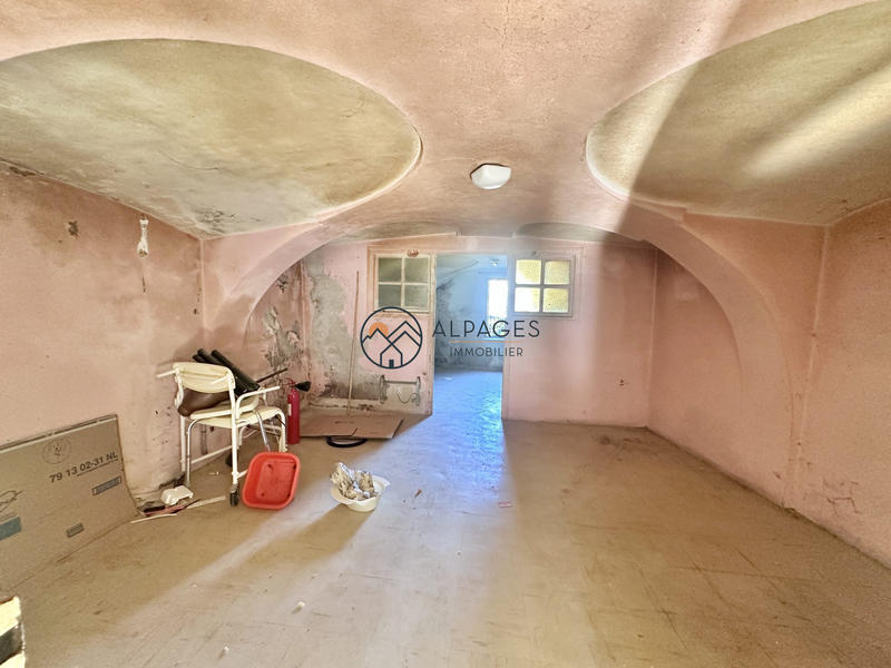 Châlet - 350 m² - 6 pièces